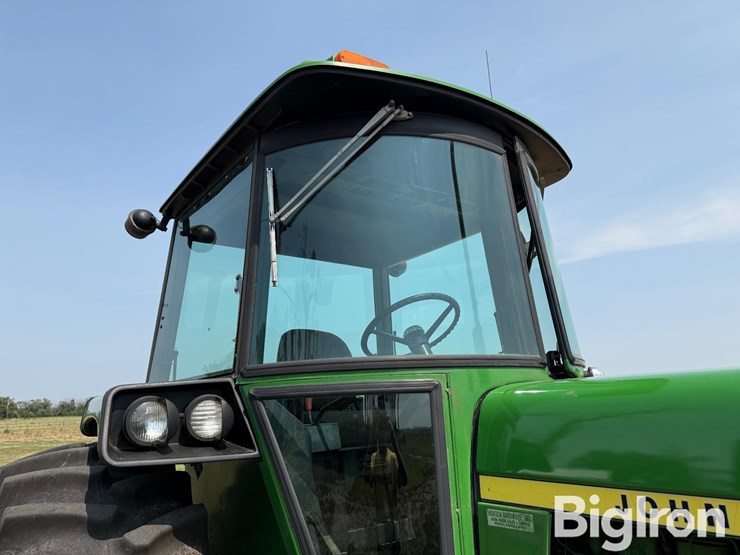 1977-john-deere-4230-image-13