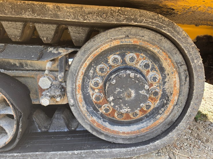 caterpillar-ap-1055f-image-51