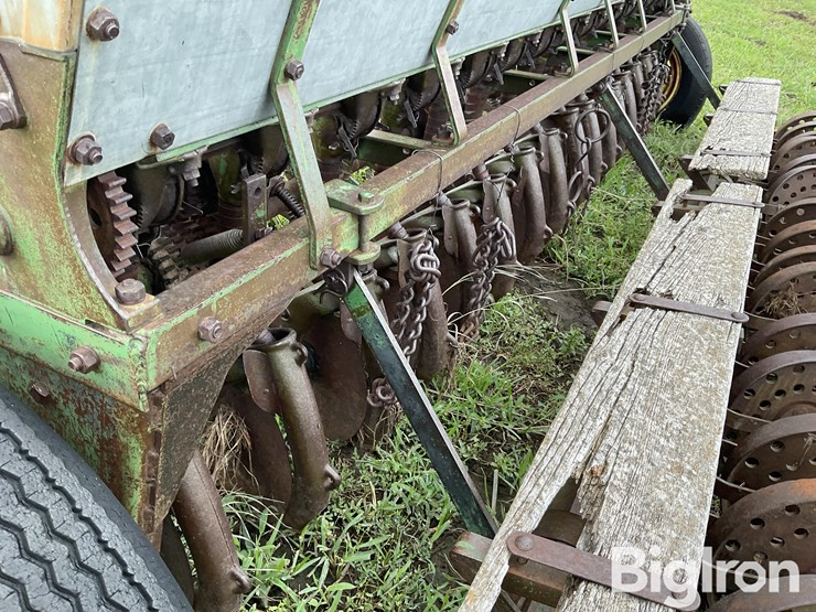 john-deere-10-image-14