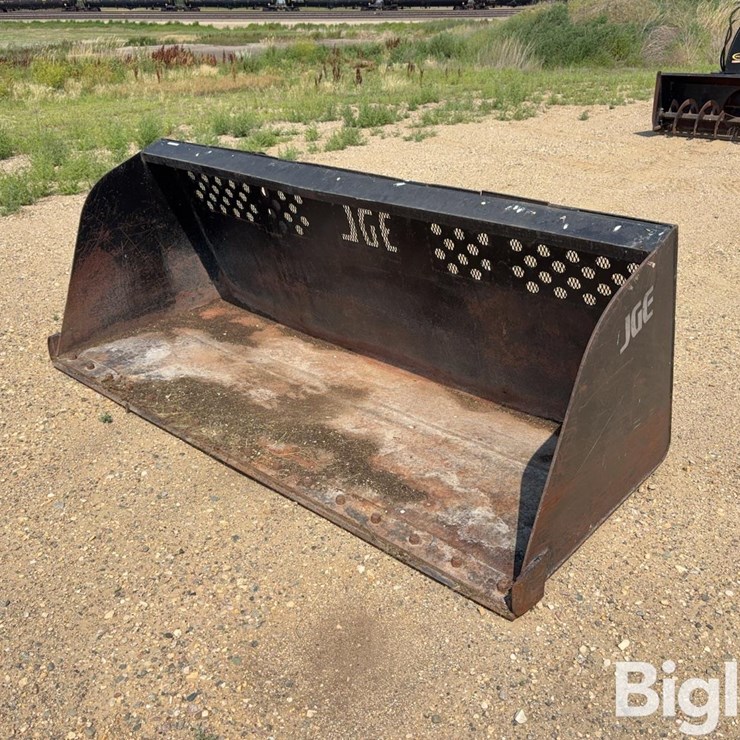 JGE 8’ Snow Bucket