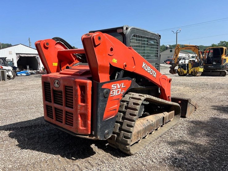 2014-kubota-svl90-2-image-6