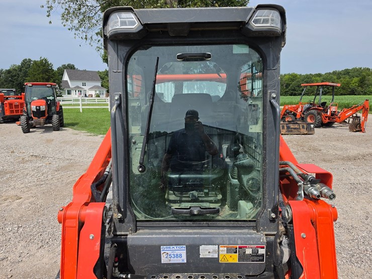 2024-kubota-svl75-3-image-20