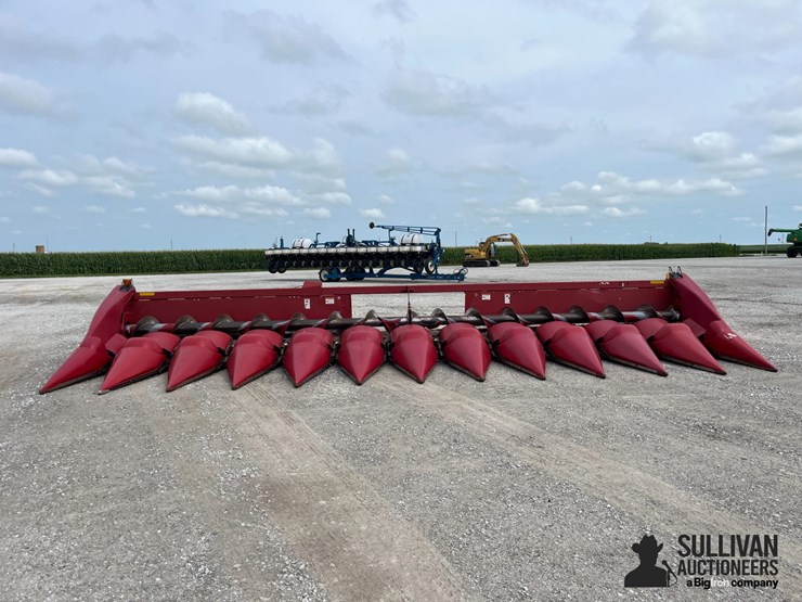 case-ih-2212-image-2