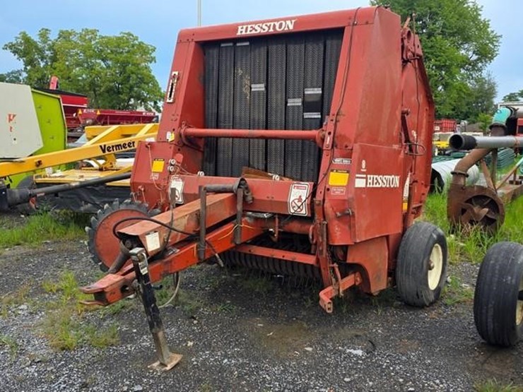 hesston-5585-image-2