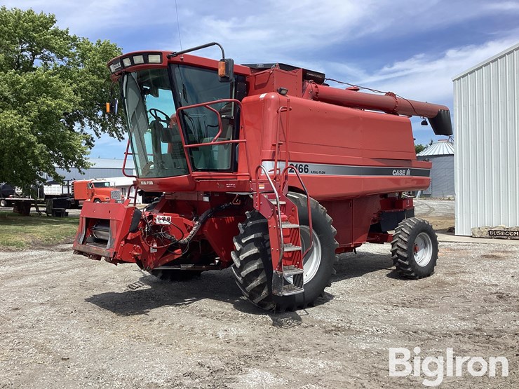 case-ih-2166-image-1