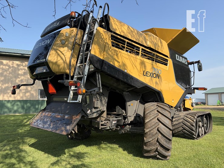 2013-claas-lexion-760-image-5