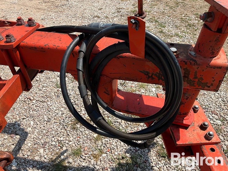 case-300-image-16