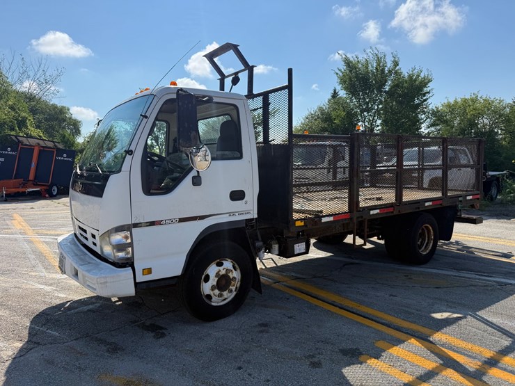 2006-chevrolet-w4500-image-1