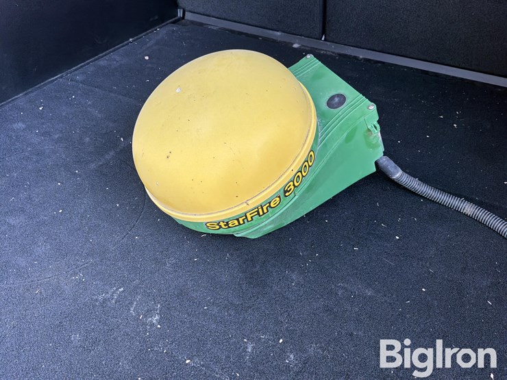 2011-john-deere-starfire-3000-image-1
