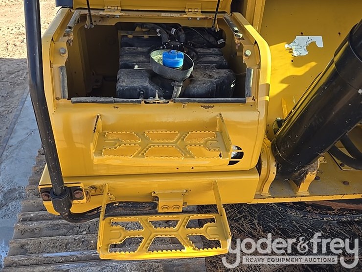 2019-caterpillar-336-image-43