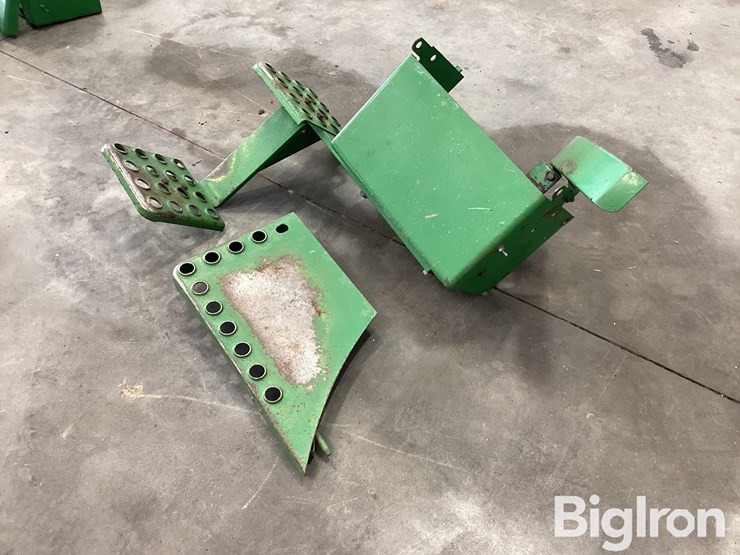 john-deere-4240-image-1
