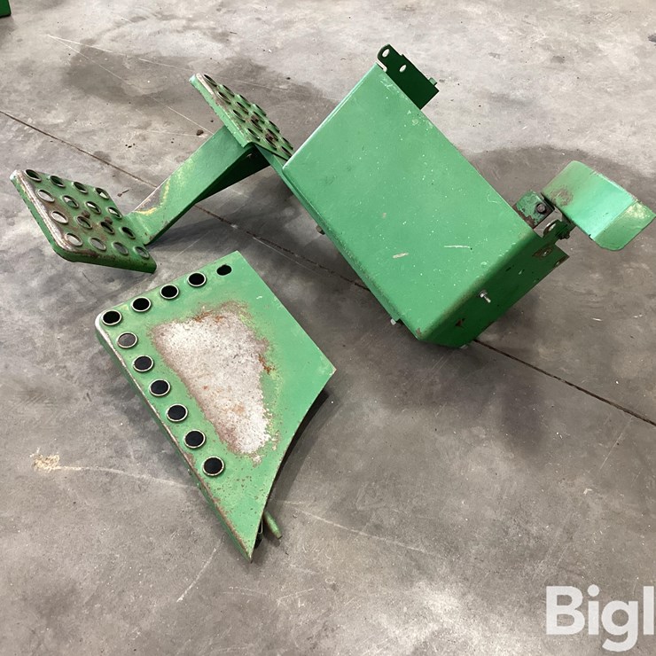 JOHN DEERE 4240