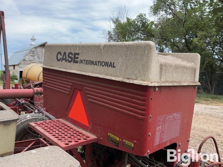 case-ih-900-image-17