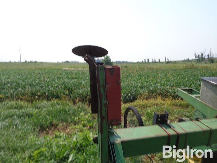 john-deere-7000-image-19