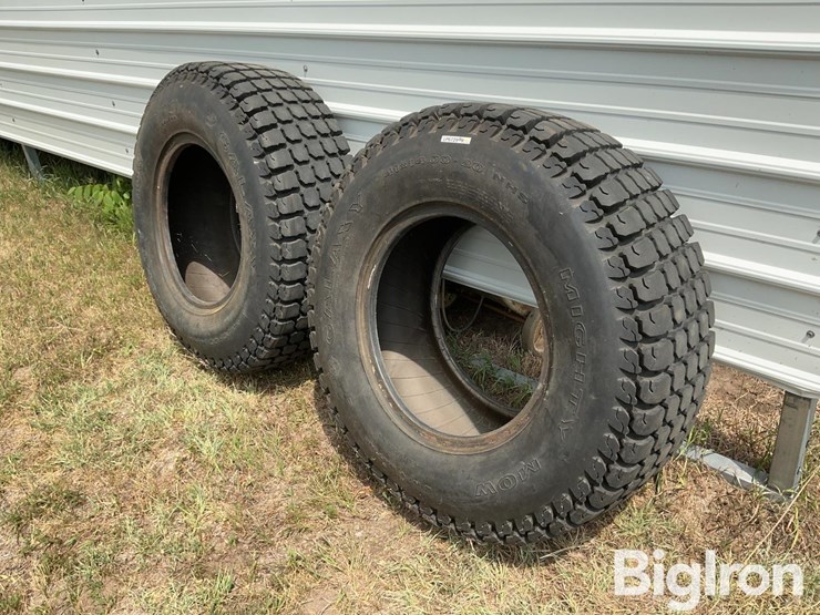 john-deere-3520-image-1