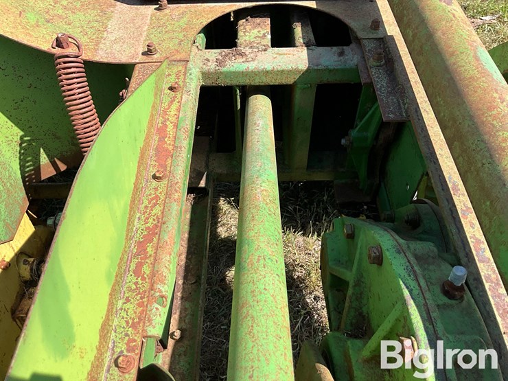 john-deere-24t-image-17