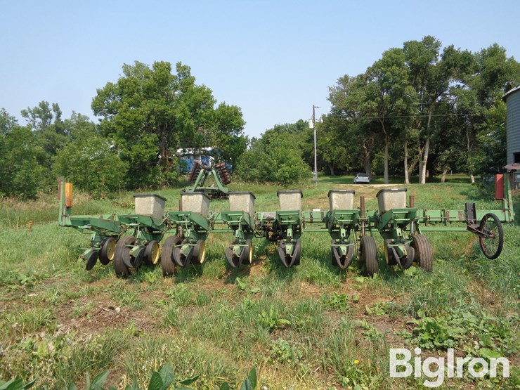 john-deere-7000-image-6