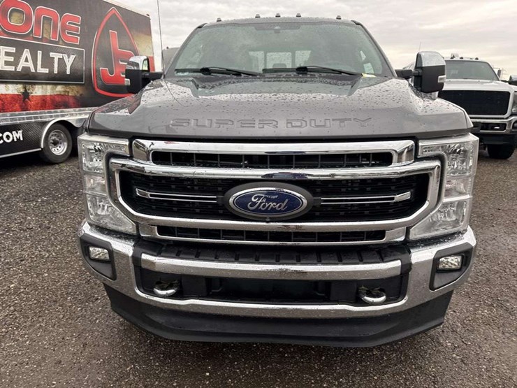 2021-ford-f250-lariat-image-6