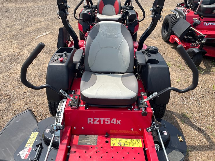 #313-•-new-red-max-rzt54x-lawn-mower-(ridgeland,-wi)-image-8