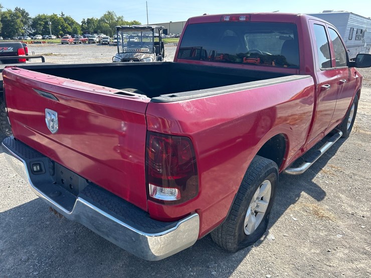 2013-dodge-1500-image-4