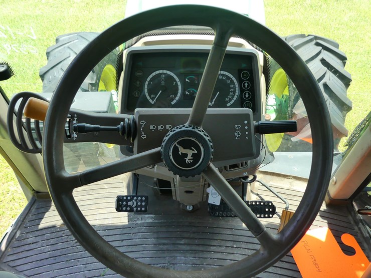 john-deere-6125m-image-15