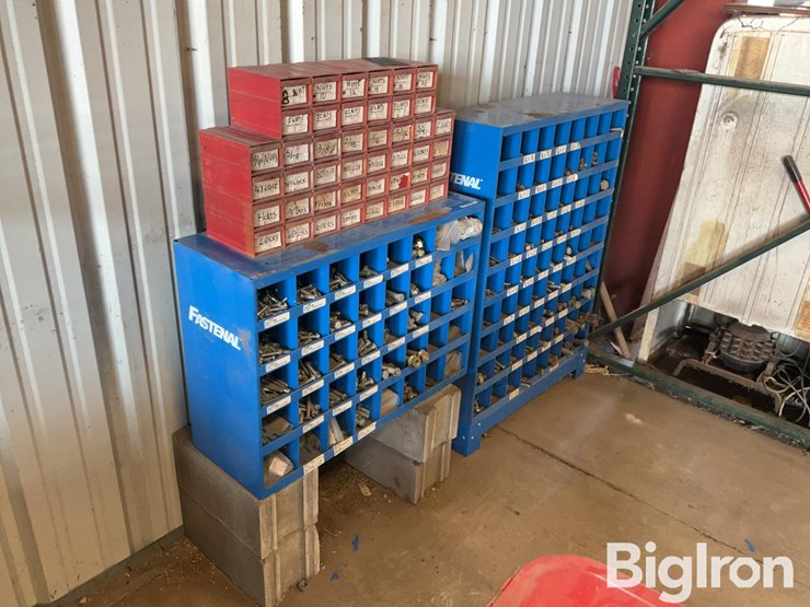 fastenal-bolt-bins-&-hardware-included-image-3