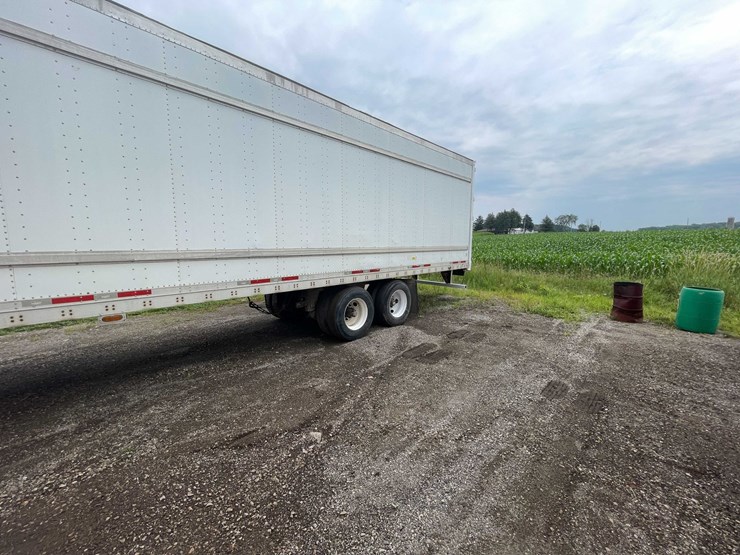#446-•-2011-wabash-semi-trailer-(has-wi-title)-(denmark,-wi)-image-3