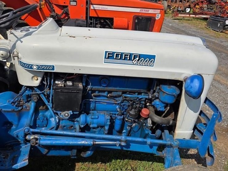 ford-4000-image-8