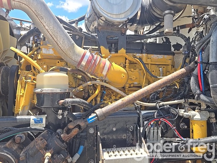 2005-peterbilt-357-image-49