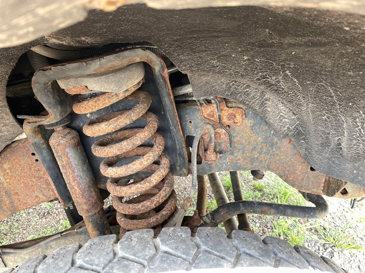 2013-ford-f550-image-11