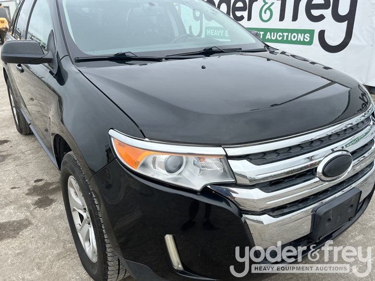 2013-ford-edge-image-34