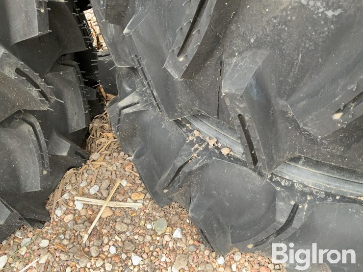 recapped-11r24.5-pivot-tires-&-rims-image-15
