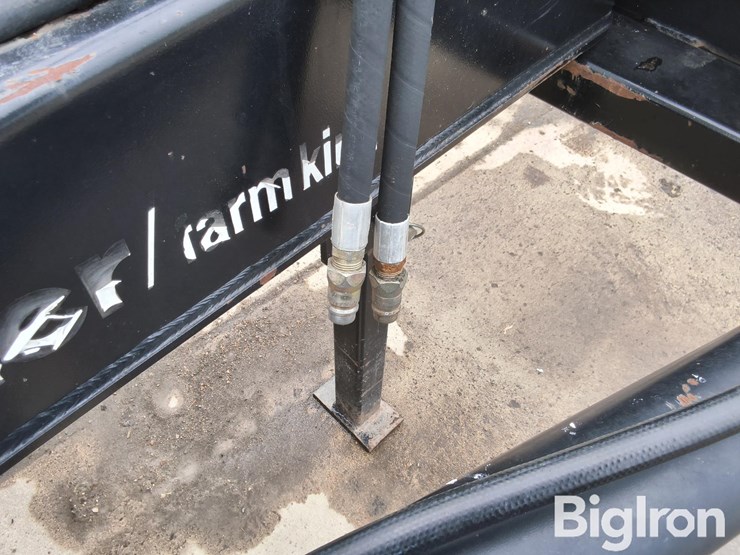 buhler-farm-king-c7080-image-14