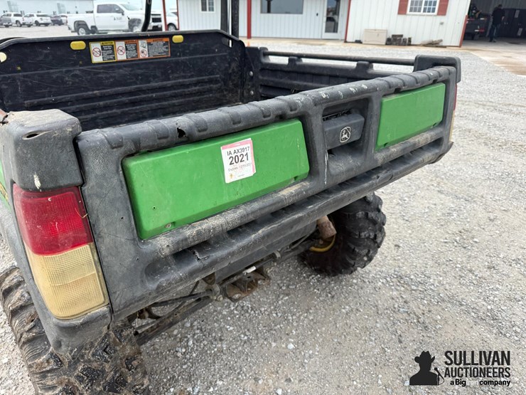 john-deere-825-image-19