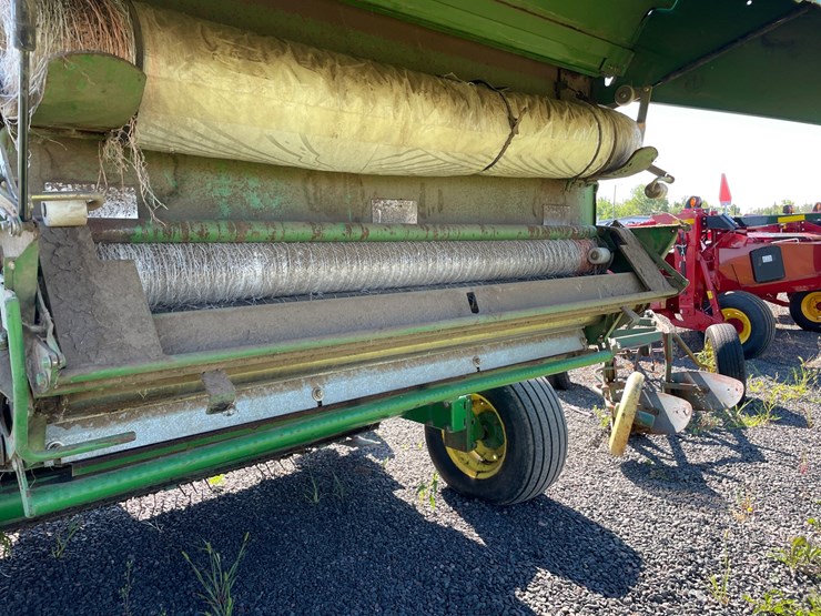 2003-john-deere-567-image-39