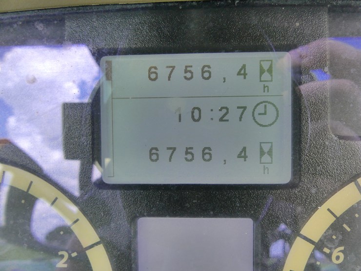 2019-john-deere-6120m-image-17