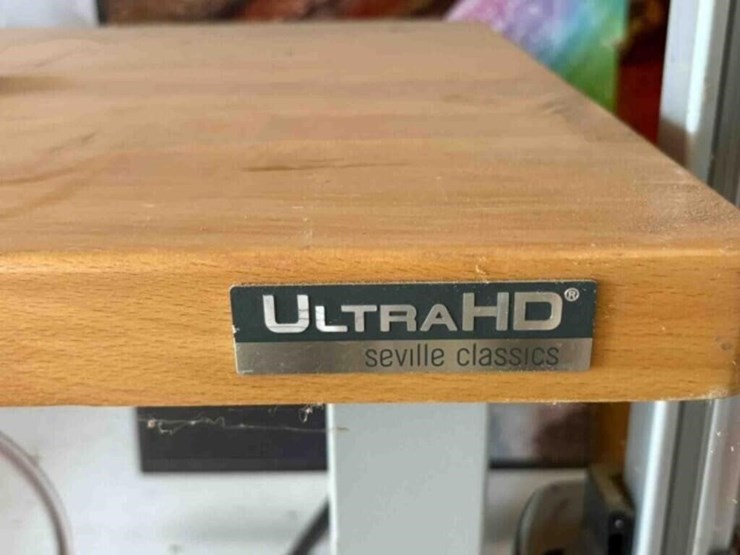 ultra-hd-shop-bench-on-rollers-image-3