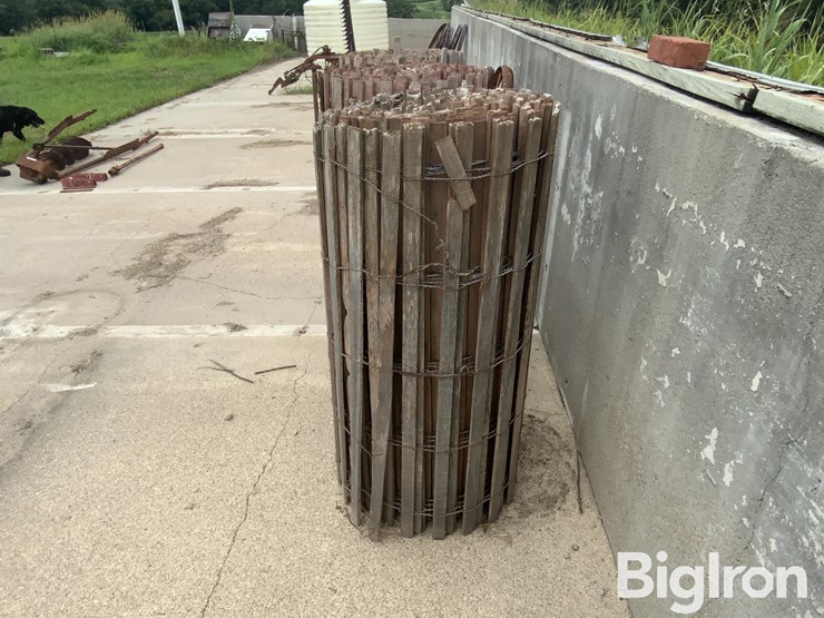 48"-x-25'-rolls-of-snow-fence-image-5