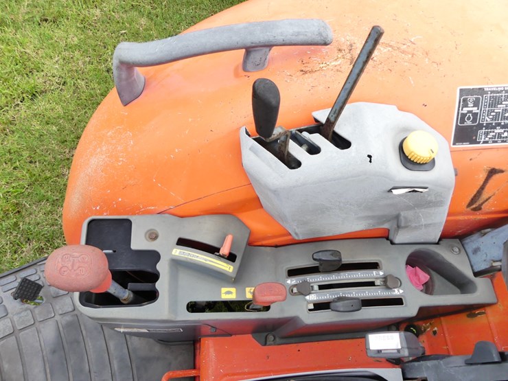 kubota-m7060-image-13