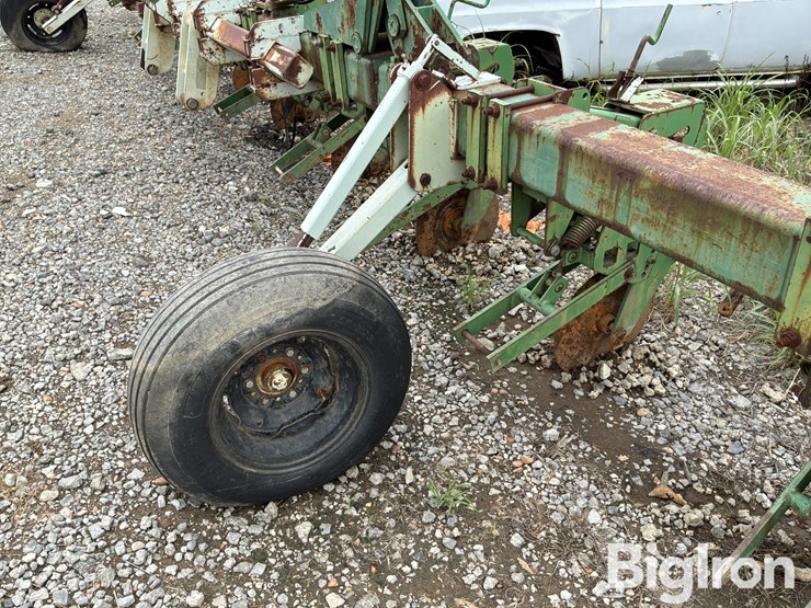 john-deere-885-image-9