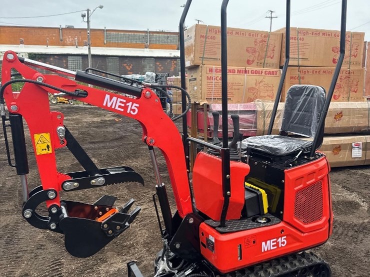 new-sd-lanch-co-mini-excavator-model-me15-image-1