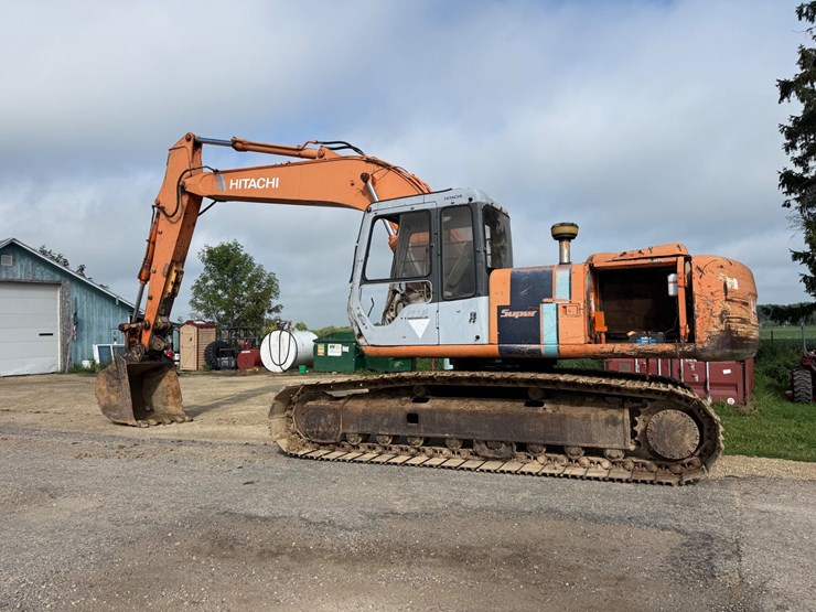 2000-hitachi-ex200-lc-image-10
