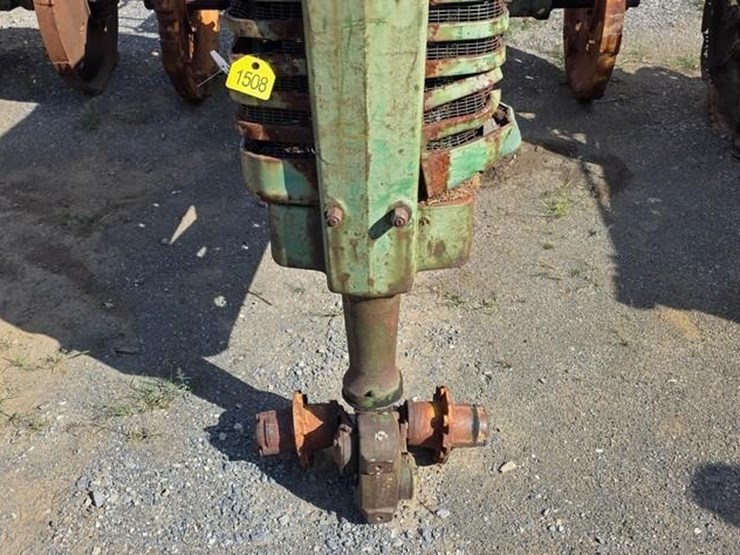 john-deere-tractor-(not-running)-image-16