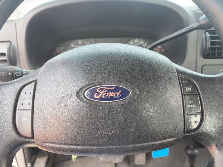 2005-ford-f250-image-22