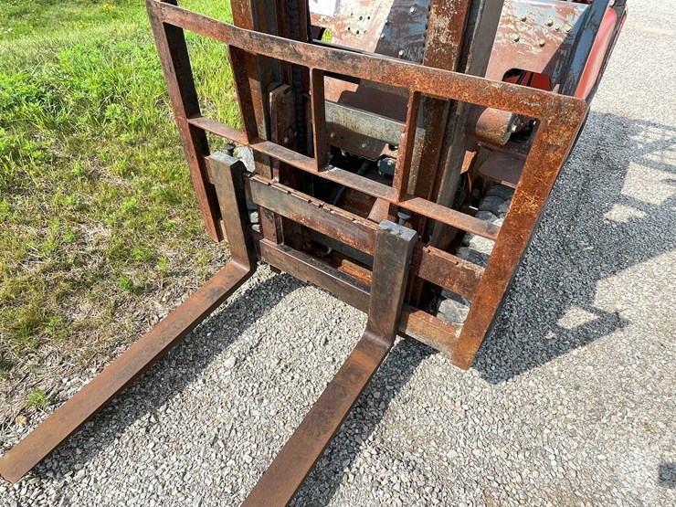 #250-•-tailift-lp-forklift-(shawano,-wi)-image-11