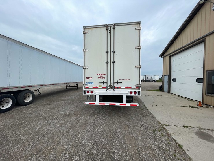 2015-stoughton-trailer-image-6