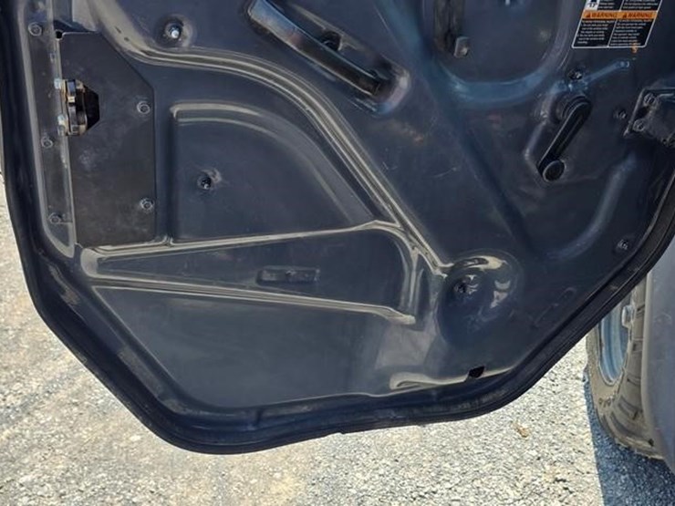 kubota-rtv-x1100c-image-39