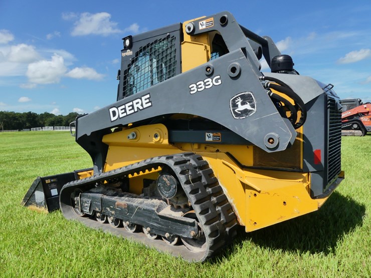 2018-deere-333g-image-4