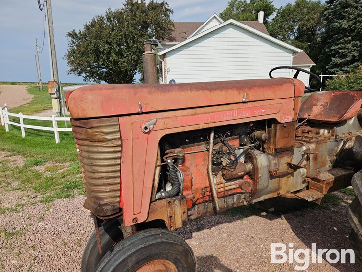 1959-massey-ferguson-85-image-9