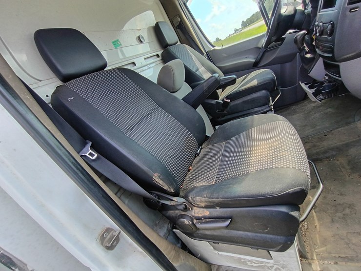 2008-dodge-sprinter-3500-image-42